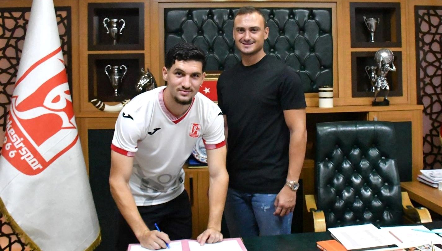 balikesirspordan iki transfer daha jXWtWTdH