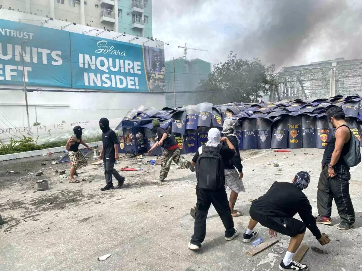 manilada yolsuzluk protestosu XNljQAnl