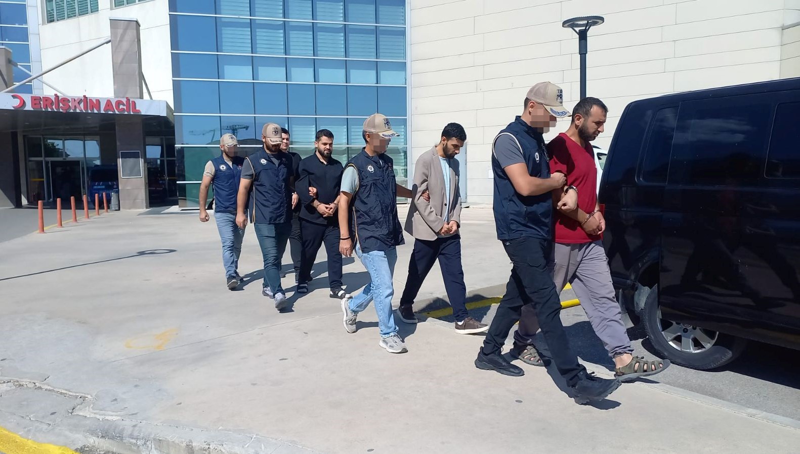 manisada teror orgutu daese operasyon lhGY3H63