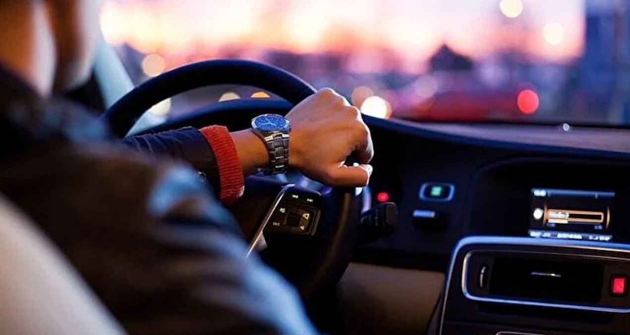 otomotiv devi dokunmatik kararindan dondu tuslar araclara geri donuyor fOZTd5xW